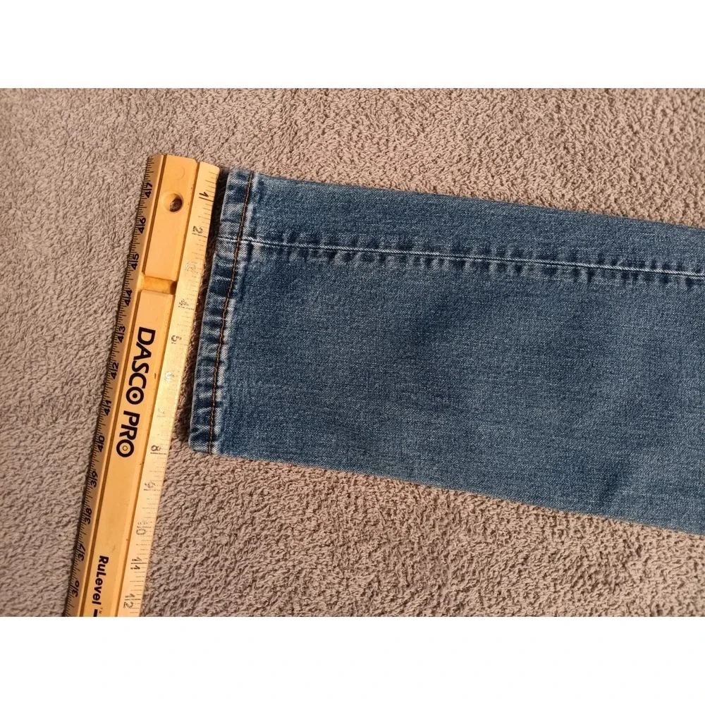 Levi's 514 Straight Fit Men's W38 L30 Blue Medium Wash Denim Jeans